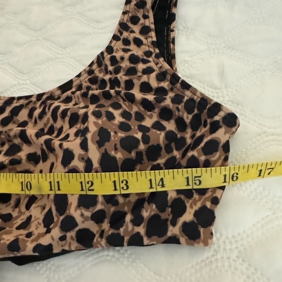 Pink Lily Animal Print top w/black bottom “one piece” size L - Picture 9 of 9